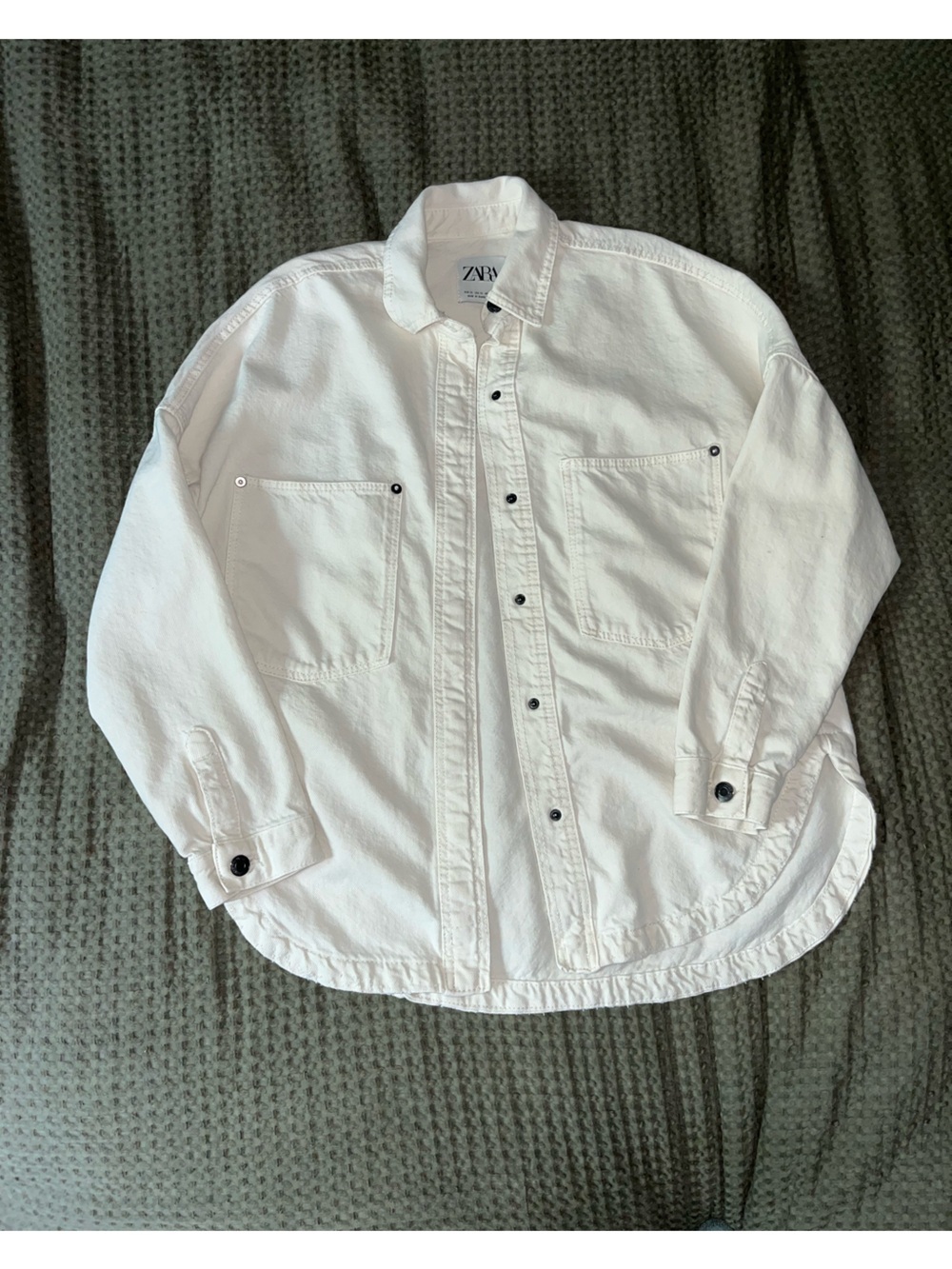 ZARA White Button-Down Denim Jacket Oversized fit